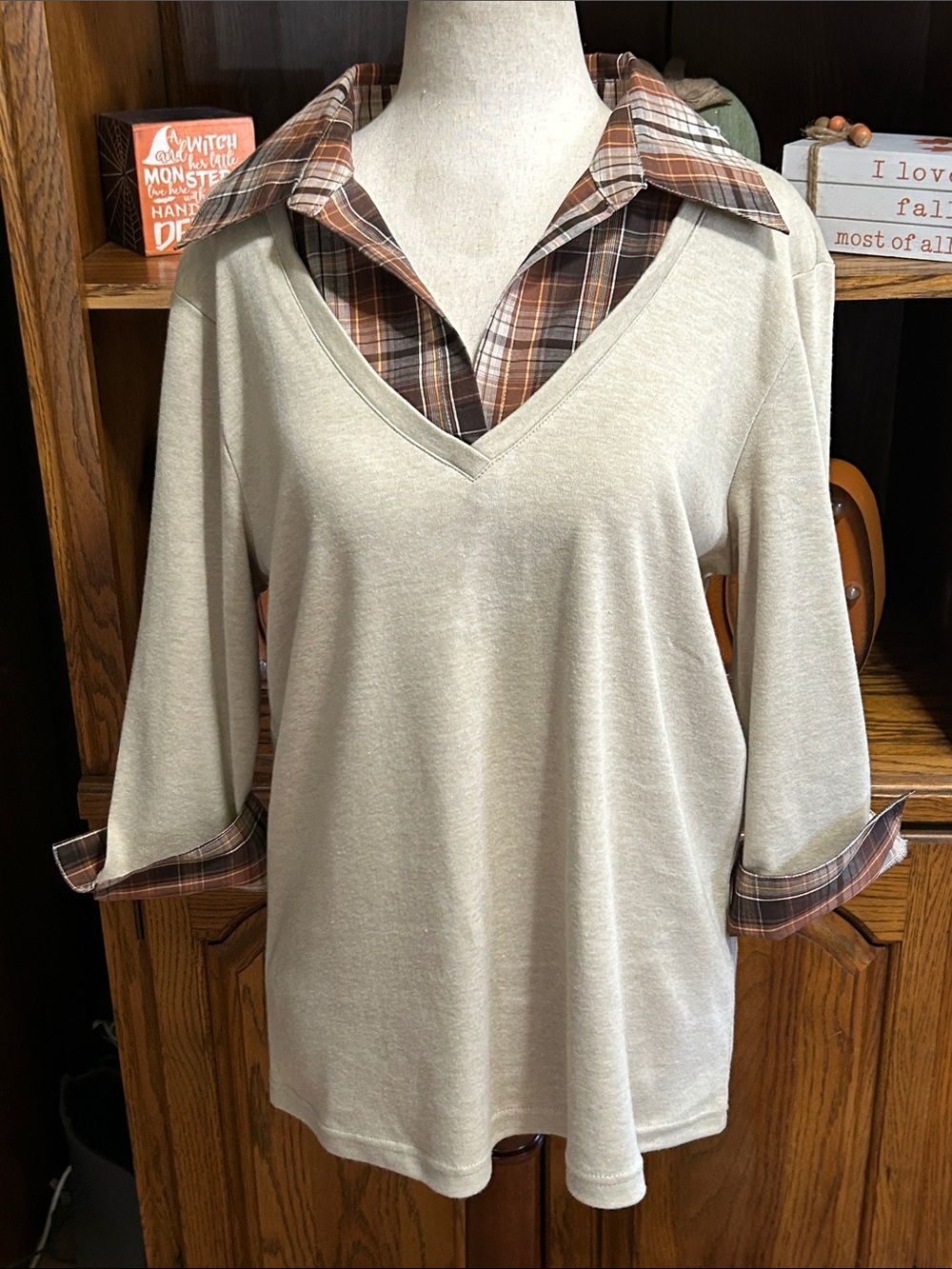 Women’s Layered V-Neck Tunic with Plaid Collar - Beige Medium